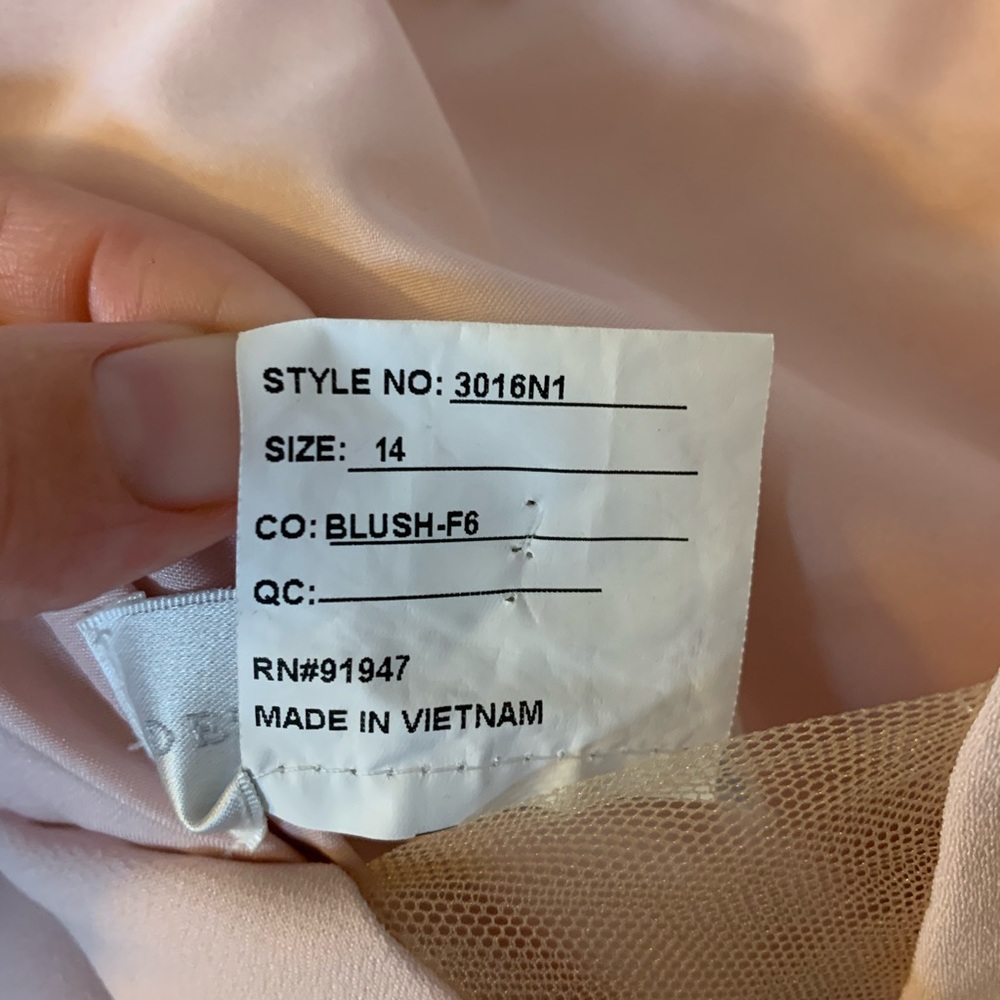 Dessy Collection Blush Dress 3016N1 EUC - Picture 6 of 7
